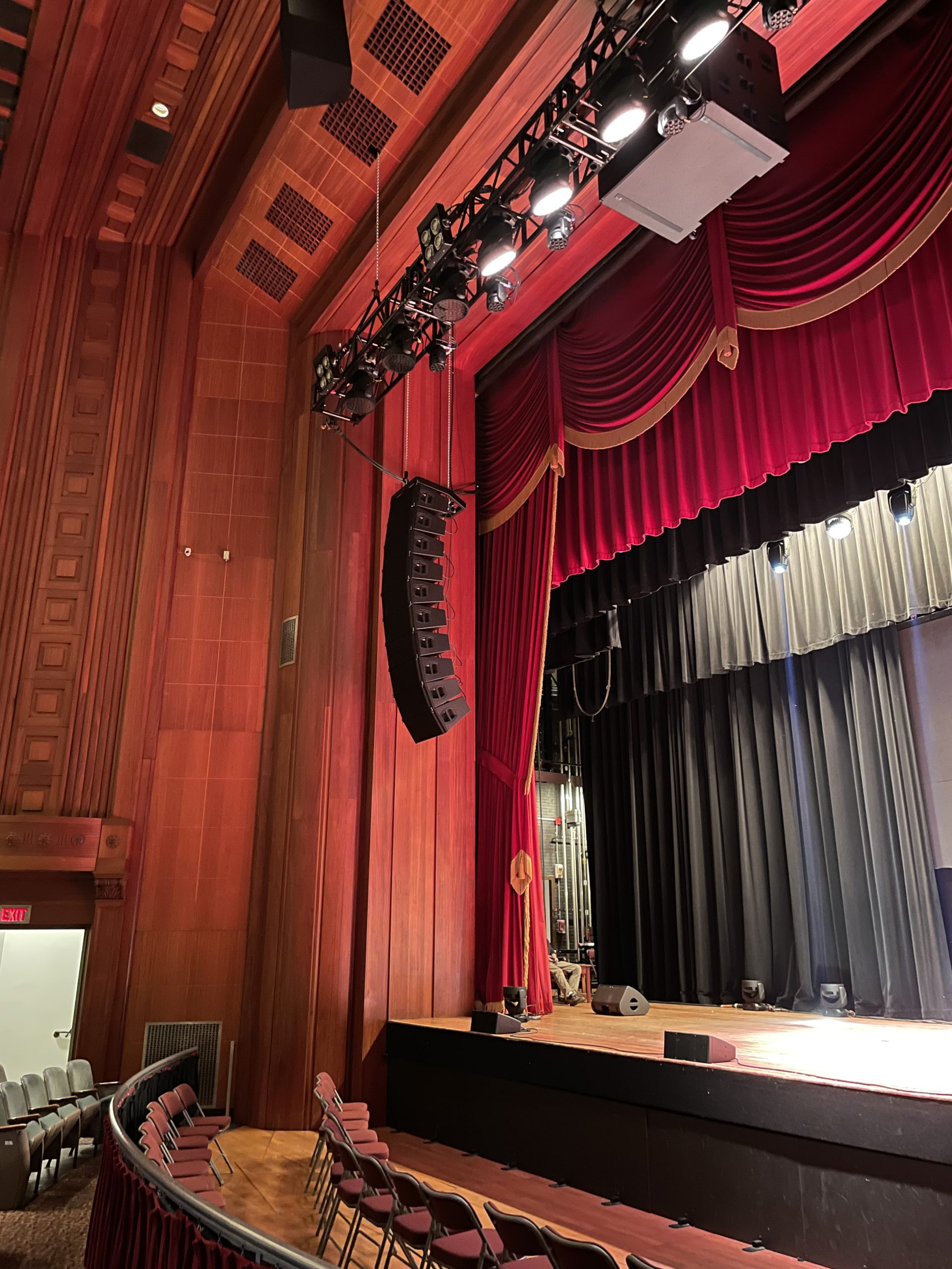 Lynn Memorial Auditorium D&b Installation - Parsons Audio